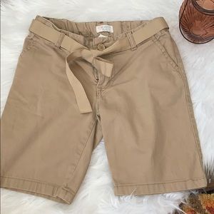 ✏️Uniform Khaki Shorts